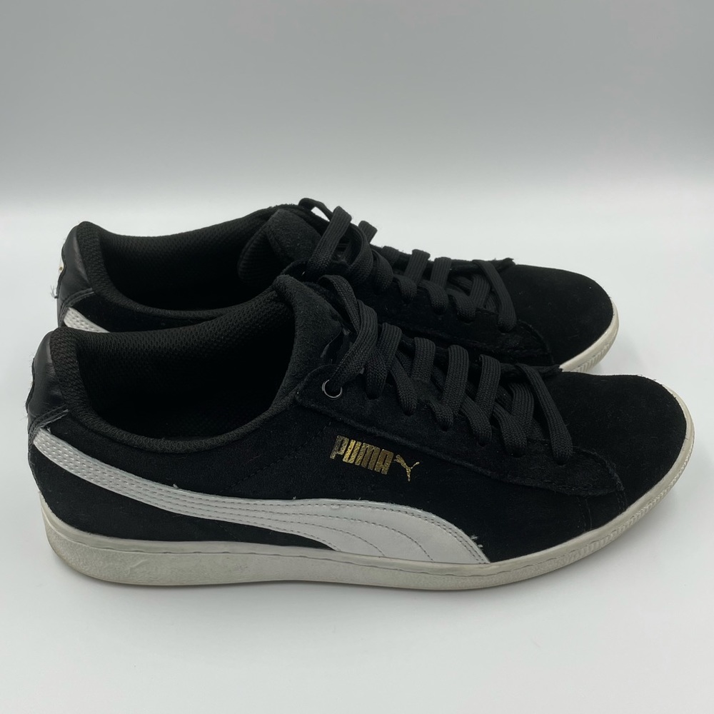 Puma Vikky Black Suede Women’s Sz 9